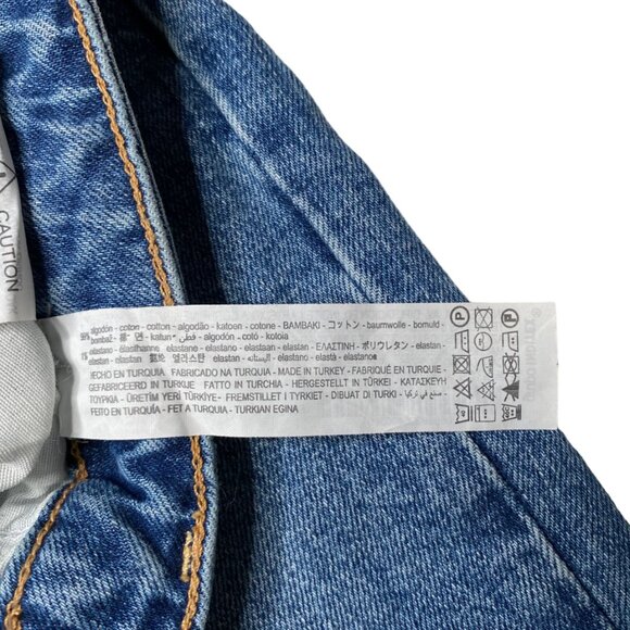 Zara Women's Distressed Jeans, size US 4 - Picture 13 of 13